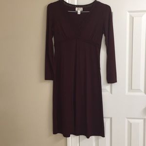 Maroon long sleeve casual dress